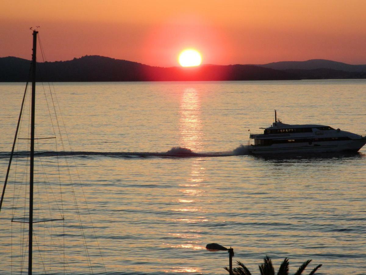 شقة Sunset Delight In Old Town زادار المظهر الخارجي الصورة